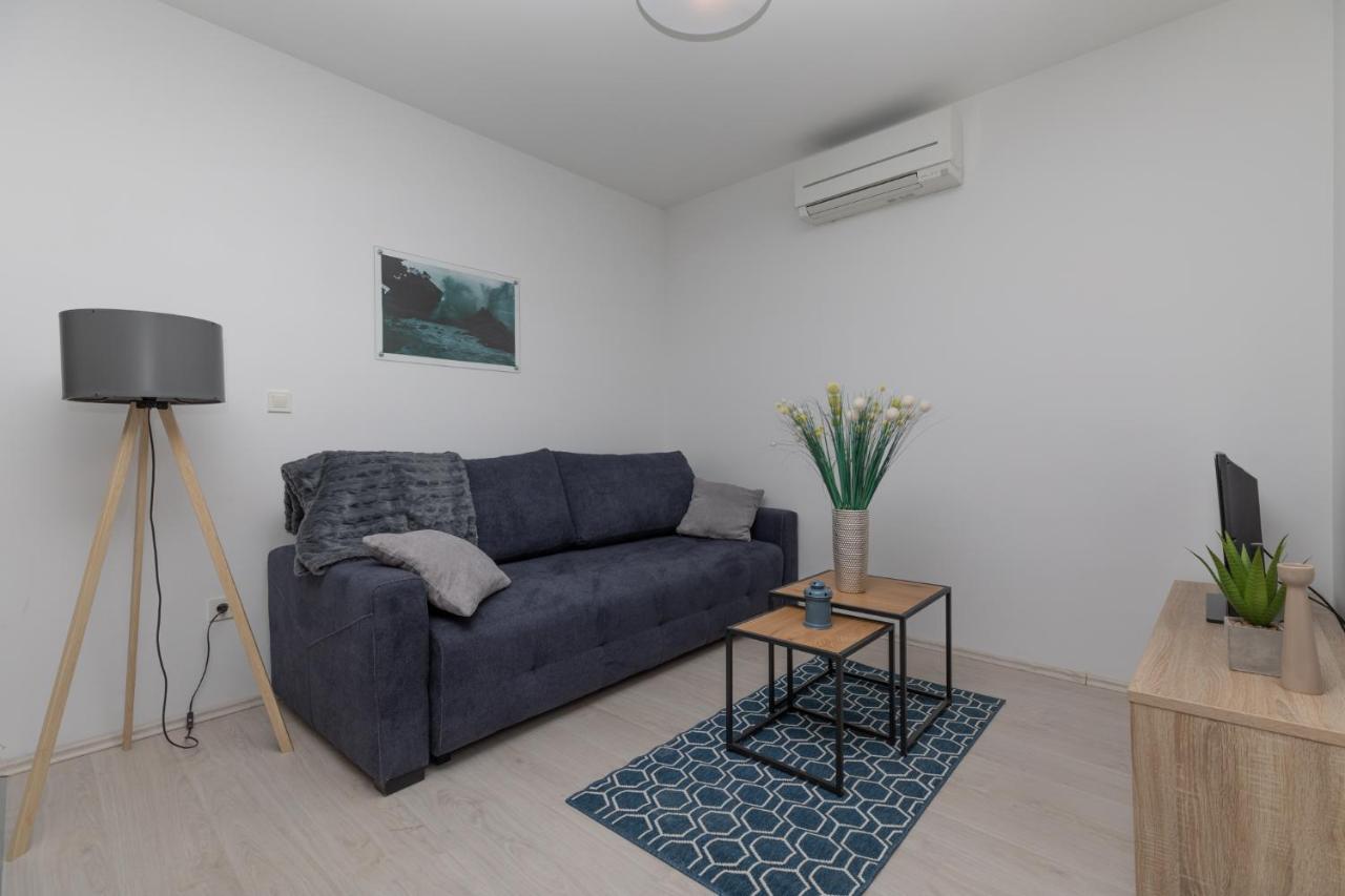 Apartments Villa Carica B&B Mimice Εξωτερικό φωτογραφία